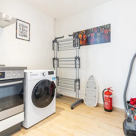 Design-apartment Zentrum Ruhige Lage Smart-tv 85qm *
