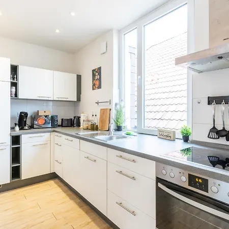 Stilvolles 85qm Im Herzen Von - Absolute Innenstadtlage Alles Fusslaeufig Appartement *