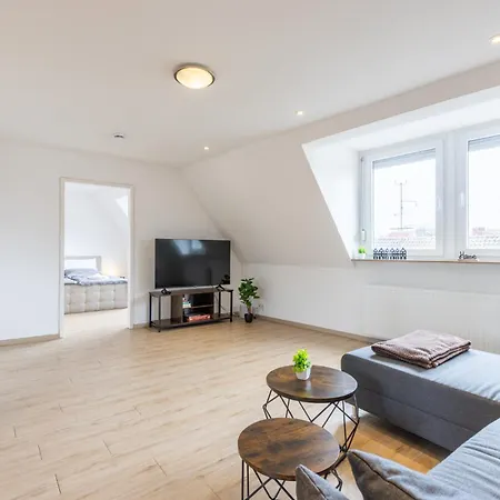 Design-apartment Zentrum Ruhige Lage Smart-tv 85qm Apartment